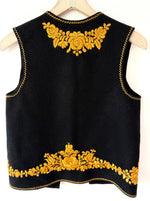 Lade das Bild in den Galerie-Viewer, RARE 70s Weste Handmade Ungarische Stickerei (S-M)
