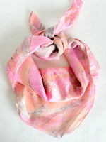 Lade das Bild in den Galerie-Viewer, Tuch 80s Rosa Pastell Batik XXL
