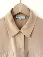 Lade das Bild in den Galerie-Viewer, *Seide* Bluse Premium Basic Sand (L)
