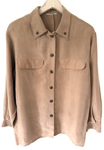 Lade das Bild in den Galerie-Viewer, *Seide* Bluse Premium Basic Sand (L)
