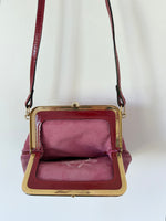 Lade das Bild in den Galerie-Viewer, Wildleder Tasche 70s Altrosa Blumen Stick
