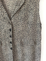 Lade das Bild in den Galerie-Viewer, Bluse Zweiteiler Leo Print (M/XL)
