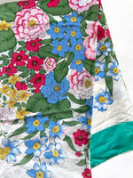 Lade das Bild in den Galerie-Viewer, *Seide* Tuch 80s Blumen Pastell Mint
