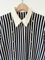 Lade das Bild in den Galerie-Viewer, Bluse Marine 80s Blockstreifen Print (M-L)
