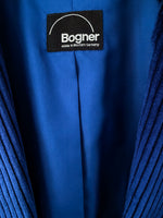 Lade das Bild in den Galerie-Viewer, *Bogner* RARE Cordblazer 538,- DM (L-XL)
