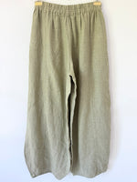Lade das Bild in den Galerie-Viewer, *Leinen* Hose Barrel Leg 80s Mint (M-XL)
