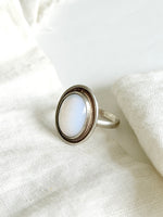 Lade das Bild in den Galerie-Viewer, *925 Sterling Silber* Vintage Ring Bohemian Opal (58/18)
