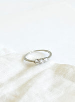 Lade das Bild in den Galerie-Viewer, *925 Sterling Silber* Vintage Ring Kristall Small Trio (56/16)
