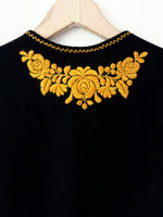 Lade das Bild in den Galerie-Viewer, RARE 70s Weste Handmade Ungarische Stickerei (S-M)
