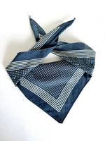 Lade das Bild in den Galerie-Viewer, Tuch 70s Bandana Streifen Dots

