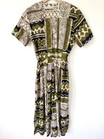 Lade das Bild in den Galerie-Viewer, Kleid 80s Betty Barclay Khaki (M-L)

