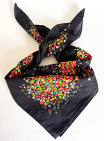 Lade das Bild in den Galerie-Viewer, Tuch 70s Bandana Streublümchen
