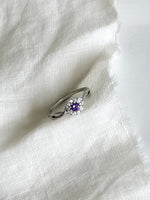Lade das Bild in den Galerie-Viewer, *925 Sterling Silber* Vintage Ring Diamond Lila (56/16)
