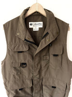 Lade das Bild in den Galerie-Viewer, *Columbia* Angler Weste Outdoor Khaki (M-L)
