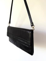 Lade das Bild in den Galerie-Viewer, Ledertasche Schwarz 80s Clean Clutch
