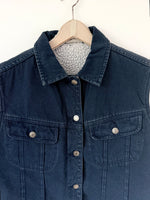 Lade das Bild in den Galerie-Viewer, *Globetrotter* Sherpa Jeansweste Denim Teddy (M)
