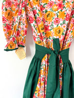 Lade das Bild in den Galerie-Viewer, *Wiesn Kollektion* Dirndl Kleid Blumen Print Neu (L)
