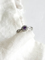 Lade das Bild in den Galerie-Viewer, *925 Sterling Silber* Vintage Ring Diamond Lila (56/16)
