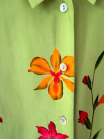 Lade das Bild in den Galerie-Viewer, *Kupferseide* Bluse 80s Blumen Lindgrün (XL)
