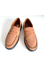 Lade das Bild in den Galerie-Viewer, *Rohde* Penny Loafer Wildleder Braun (39-40)
