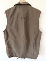 Lade das Bild in den Galerie-Viewer, *Columbia* Angler Weste Outdoor Khaki (M-L)
