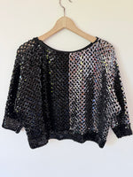 Lade das Bild in den Galerie-Viewer, Cropped Pullover 80s Pailletten Silber (L)
