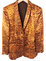 Lade das Bild in den Galerie-Viewer, *Escada* RARE Blazer Seide Animal Tiger Print (M)
