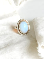 Lade das Bild in den Galerie-Viewer, *925 Sterling Silber* Vintage Ring Bohemian Opal (58/18)
