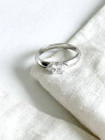 Lade das Bild in den Galerie-Viewer, *925 Sterling Silber* Vintage Ring Kristall Oval (55/15)

