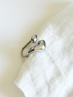 Lade das Bild in den Galerie-Viewer, Ring 14k Silber Chunky Hugs
