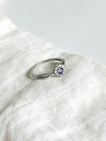 Lade das Bild in den Galerie-Viewer, *925 Sterling Silber* Vintage Ring Diamond Lila (56/16)
