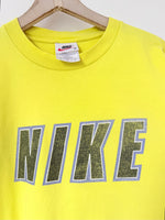 Lade das Bild in den Galerie-Viewer, *Nike* Shirt 90s Spellout Cropped (XL)
