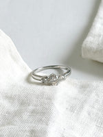 Lade das Bild in den Galerie-Viewer, *925 Sterling Silber* Vintage Ring Kristall (52/12)
