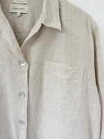 Lade das Bild in den Galerie-Viewer, *Leinen* Bluse Premium Basic Beige Perlmutt (L)
