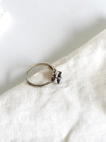 Lade das Bild in den Galerie-Viewer, *925 Sterling Silber* Vintage Ring Kristall Rainbow (56/57)
