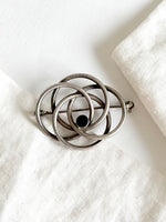 Lade das Bild in den Galerie-Viewer, *925 Sterling Silber* Vintage Brosche Onyx
