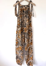 Lade das Bild in den Galerie-Viewer, Latzhose Animal 80s Tiger Print (M-L)
