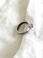 Lade das Bild in den Galerie-Viewer, *925 Sterling Silber* Vintage Bandring Berry (56/16)
