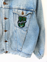 Lade das Bild in den Galerie-Viewer, Sherpa Jeansjacke 80s Patch Teddy (M-L)
