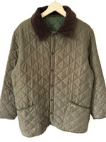 Lade das Bild in den Galerie-Viewer, *Barbour* Eskdale Jacket Khaki Kord (M-L)
