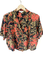 Lade das Bild in den Galerie-Viewer, *Seide* Bluse Cropped Blumen Print Khaki (XL)

