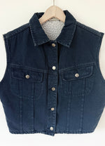 Lade das Bild in den Galerie-Viewer, *Globetrotter* Sherpa Jeansweste Denim Teddy (M)
