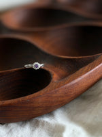 Lade das Bild in den Galerie-Viewer, *925 Sterling Silber* Vintage Ring Diamond Lila (56/16)
