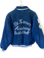 Lade das Bild in den Galerie-Viewer, RARE College Jacke 1988 Basketball Cord (M-L)

