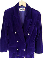 Lade das Bild in den Galerie-Viewer, *Samt* Blazer 80s Zweireiher Lila (S-M)
