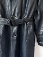 Lade das Bild in den Galerie-Viewer, Leder Trenchcoat 80s Mantel Mitternachtblau (XL)
