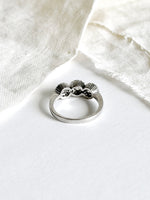 Lade das Bild in den Galerie-Viewer, *925 Sterling Silber* Vintage Ring Kristall Trio (53/13)
