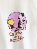 Lade das Bild in den Galerie-Viewer, *Calvin &amp; Hobbes* RARE Shirt Backprint Canada (XL)
