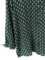 Lade das Bild in den Galerie-Viewer, *Aigner* Bluse Seide Paisley Dunkelgrün Mint (M)
