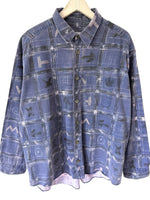 Lade das Bild in den Galerie-Viewer, Cord Hemd 90s Lilac Grafic Print (XL)
